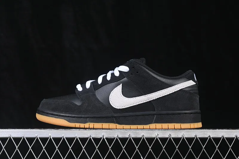 All Categories Nk SB Dunk Series Nk SB Dunk Low Low-top sneakers Foreign trade version Nike SB Dunk Low Raw rubber black and white Full toe layer low-top casual sneakers HF3704-003